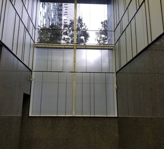 新宿にて改修工事
